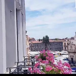 Fera O' Luni Katanya