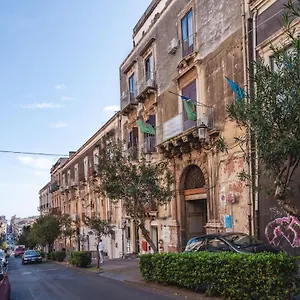 Modern Duplex With Balcony By Wonderful Italy Aeroporto di Catania Fontana Rossa