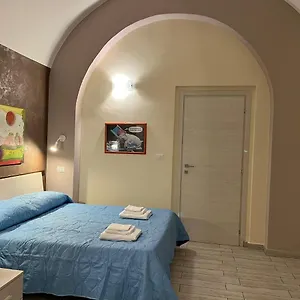 Casa Ventimiglia Aeroporto di Catania Fontana Rossa